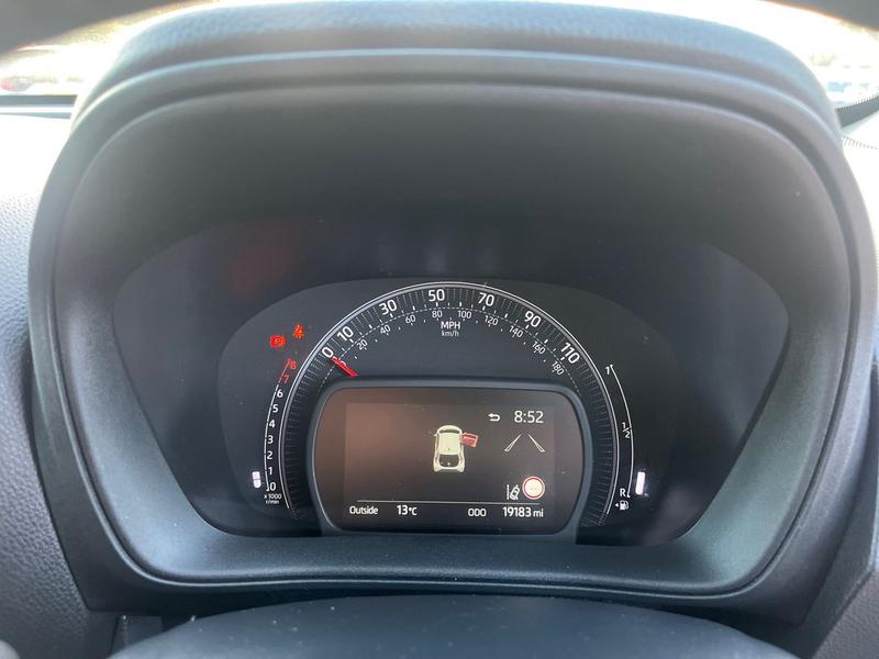 Used Toyota Aygo X 2023 for sale - 76168304: Photo 14