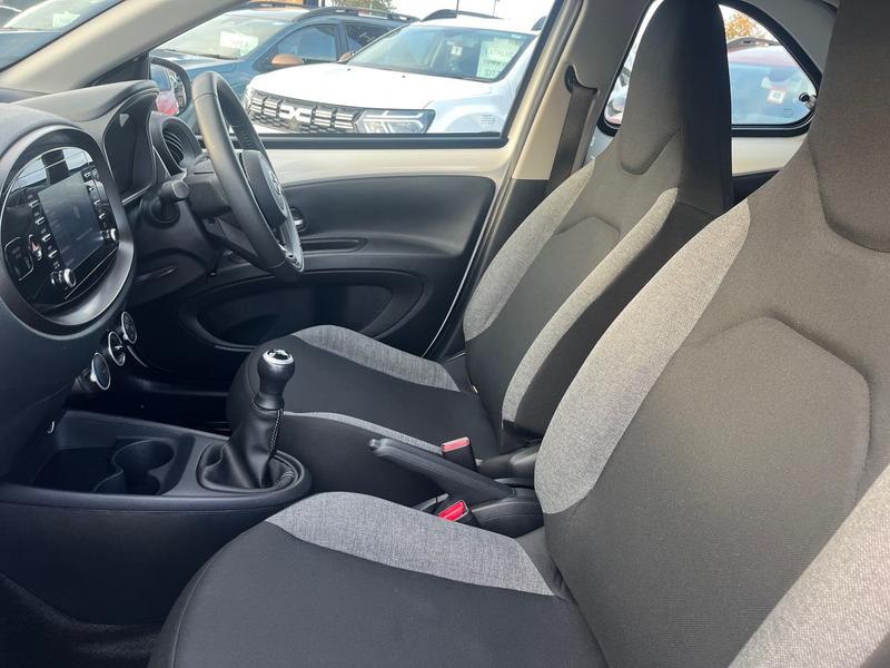 Used Toyota Aygo X 2023 for sale - 76168304: Photo 16