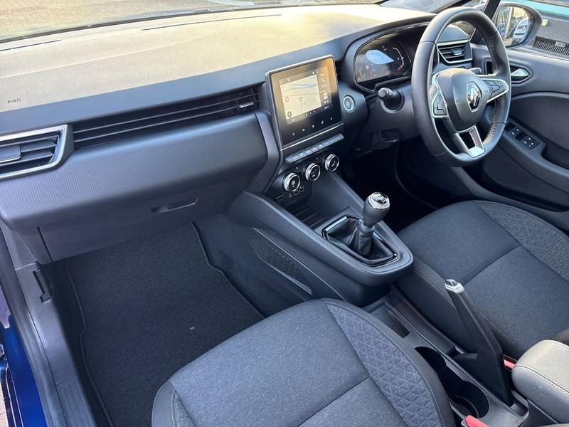 Used Renault Clio 2023 for sale - 76580906: Photo 15