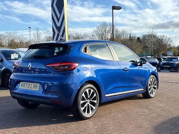 Used Renault Clio 2023 for sale - 76580906: Photo