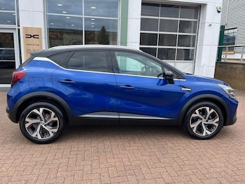 Used Renault Captur 2022 for sale - 75529612: Photo