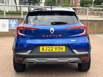 Used Renault Captur 2022 for sale - 75529612: Photo