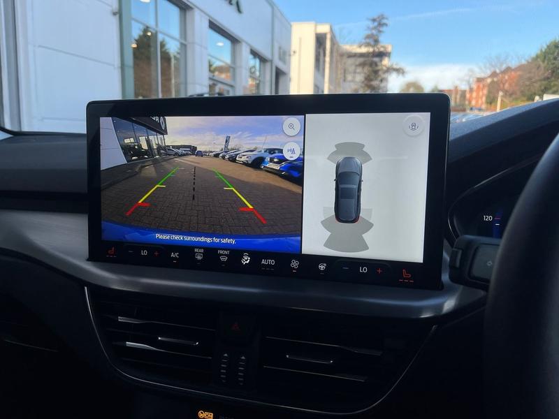 Used Ford Focus 2023 for sale - 76580898: Photo 19