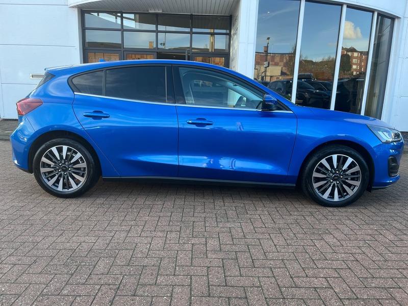 Used Ford Focus 2023 for sale - 76580898: Photo 2