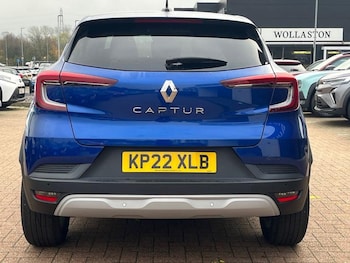 Used Renault Captur 2022 for sale - 76097253: Photo