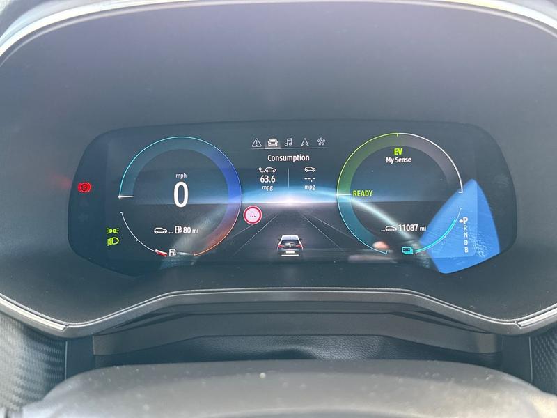 Used Renault Clio 2023 for sale - 76580900: Photo 14