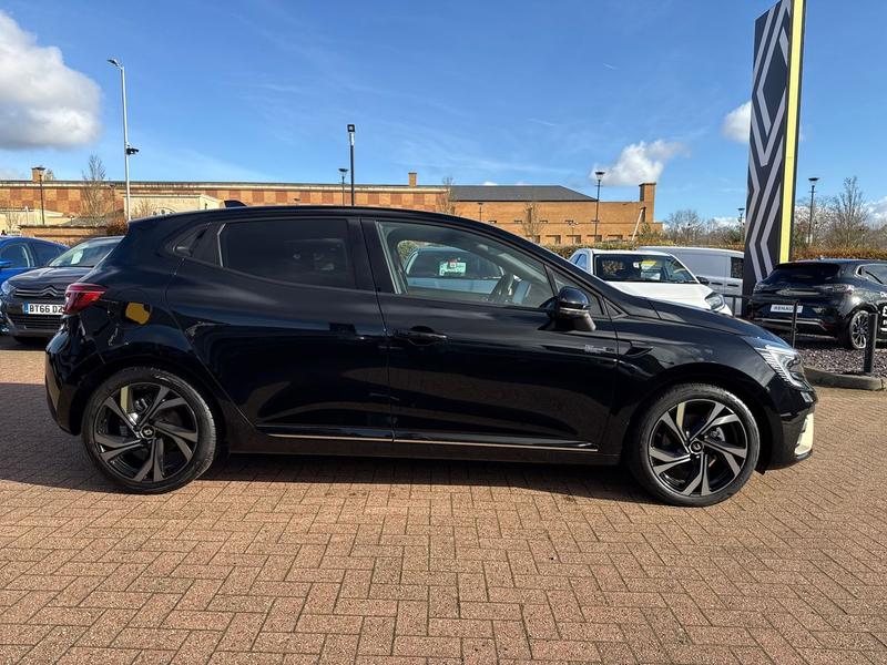 Used Renault Clio 2023 for sale - 76580900: Photo 2