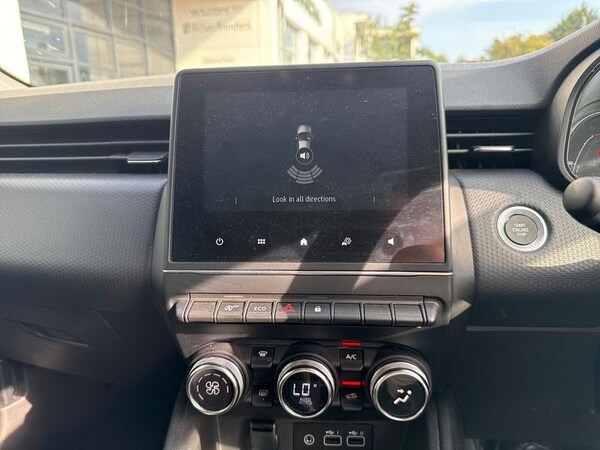 Used Renault Clio 2023 for sale - 75550140: Photo 19
