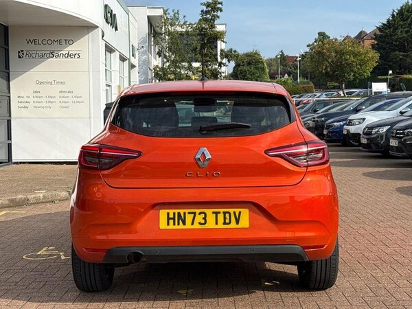 Used Renault Clio 2023 for sale - 75550140: Photo 4