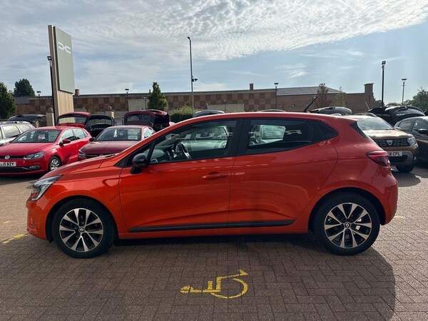 Used Renault Clio 2023 for sale - 75550140: Photo 6