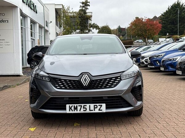 Used Renault Clio 2025 for sale - 76234795: Photo 8