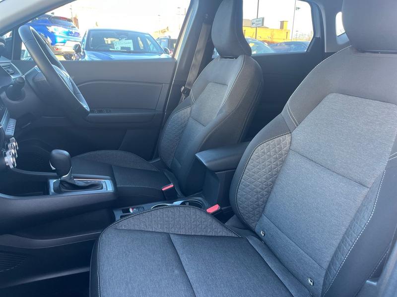 Used Renault Captur 2023 for sale - 76641078: Photo 16