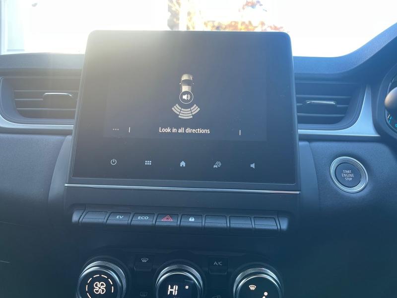 Used Renault Captur 2023 for sale - 76641078: Photo 20