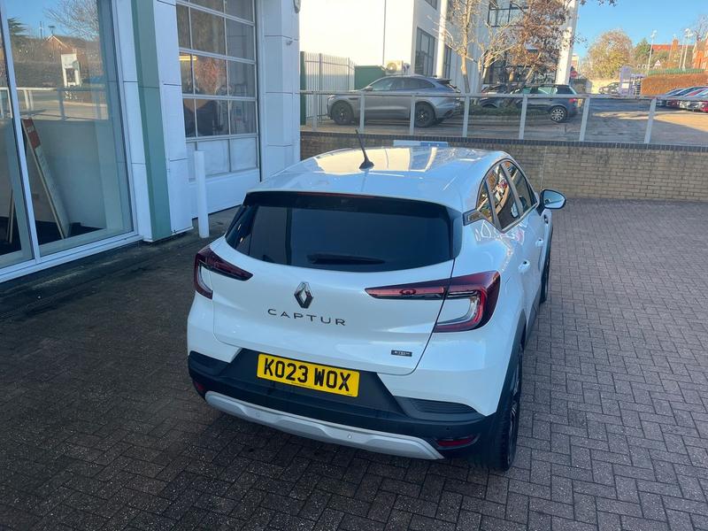 Used Renault Captur 2023 for sale - 76641078: Photo 27
