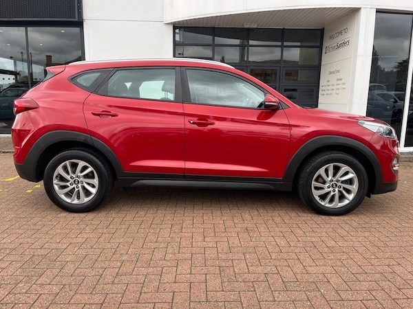 Used Hyundai TUCSON 2017 for sale - 76168278: Photo 2