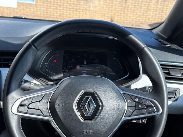 Used Renault Clio 2023 for sale - 75529552: Photo 13