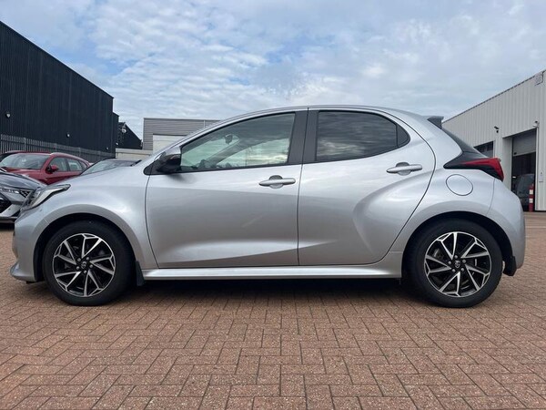 Used Toyota Yaris 2022 for sale - 76097244: Photo 6
