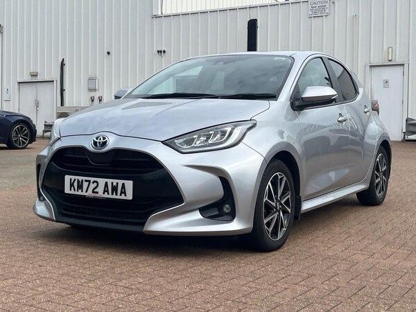Used Toyota Yaris 2022 for sale - 76097244: Photo 7