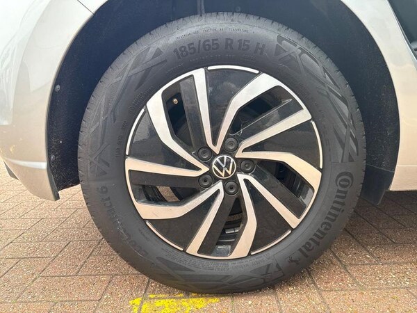 Used Volkswagen Polo 2023 for sale - 75550130: Photo 9