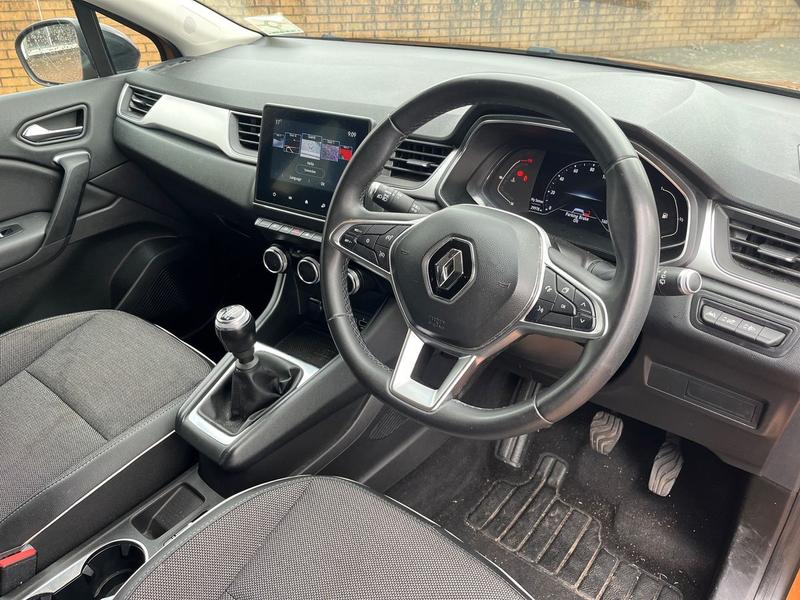 Used Renault Captur 2021 for sale - 76312585: Photo 10