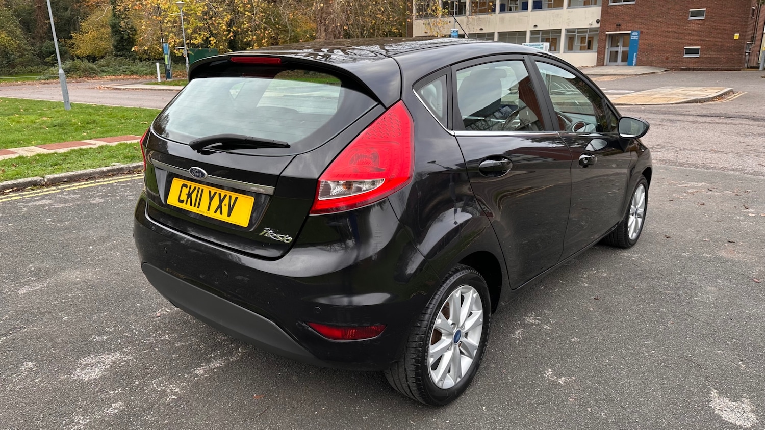 Used Ford Fiesta 2011 for sale - 77001019: Photo 3