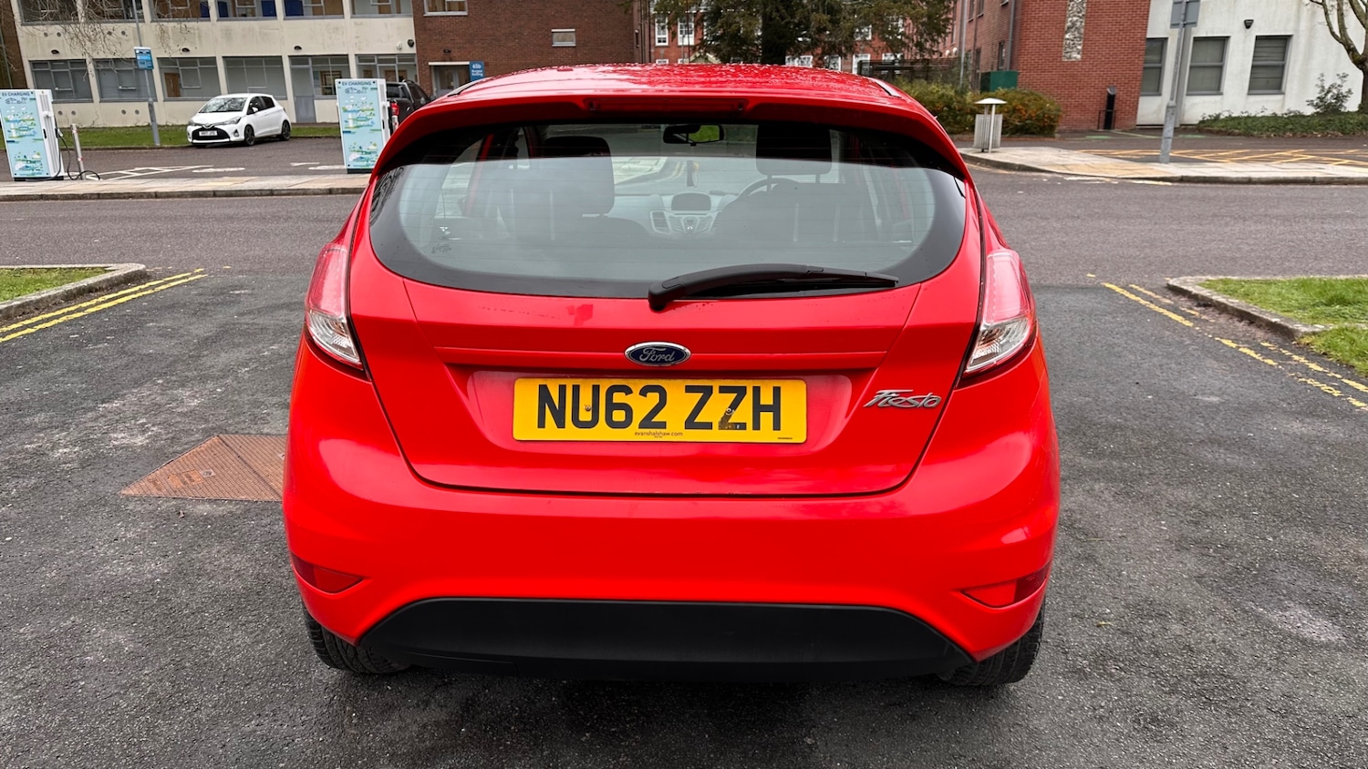 Used Ford Fiesta 2012 for sale - 77616171: Photo 4