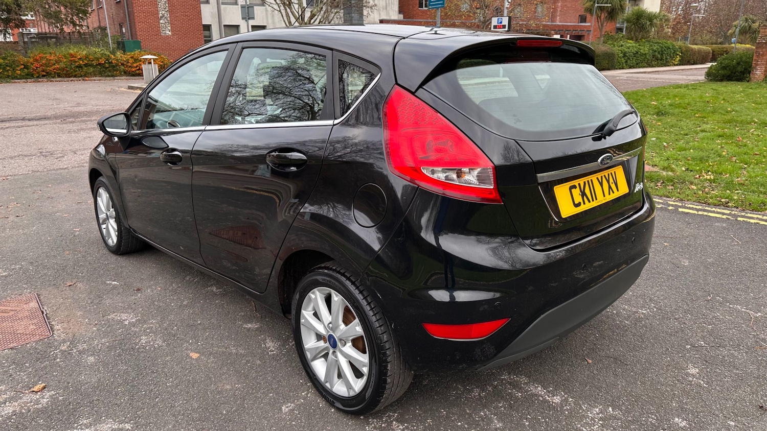 Used Ford Fiesta 2011 for sale - 76747999: Photo 10