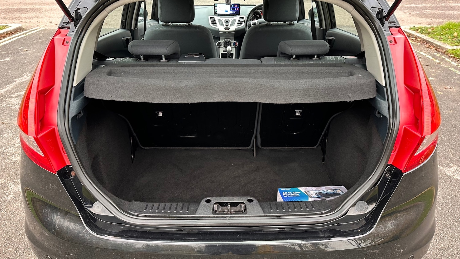 Used Ford Fiesta 2011 for sale - 76747999: Photo 26