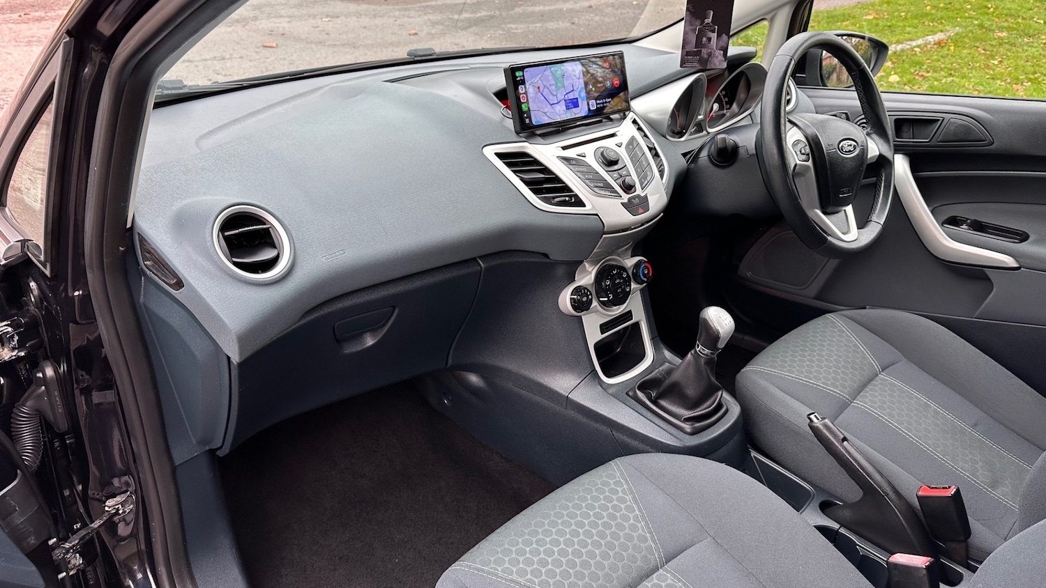 Used Ford Fiesta 2011 for sale - 76747999: Photo 27