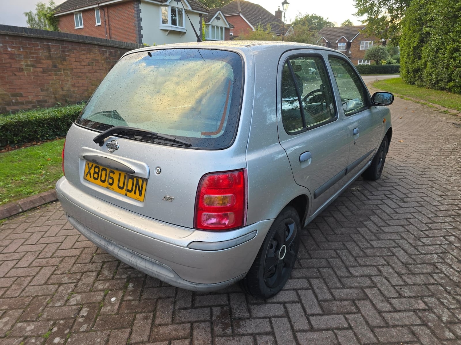 Used Nissan Micra 2000 for sale - 76035519: Photo 3