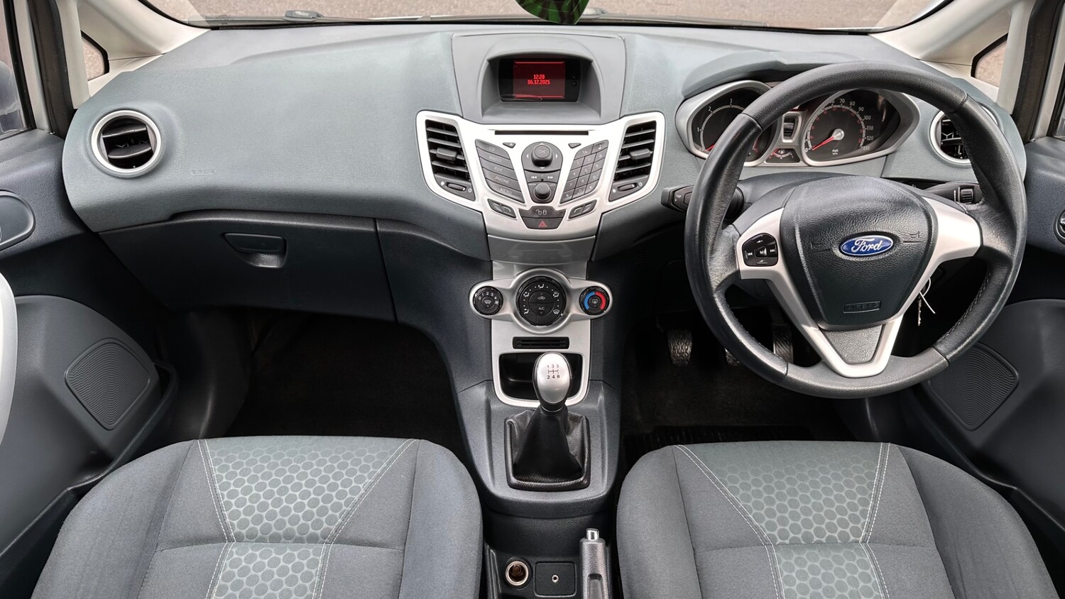 Used Ford Fiesta 2009 for sale - 77374474: Photo 14