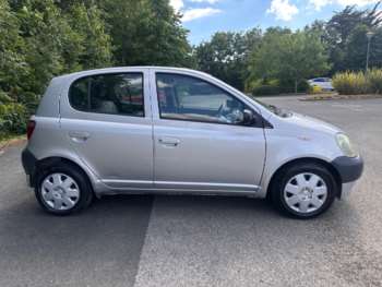 Used Toyota Yaris 2002 for sale - 75234734: Photo