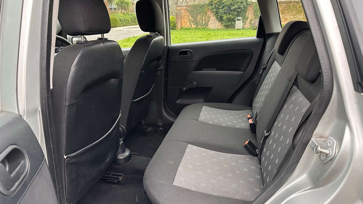 Used Ford Fiesta 2004 for sale - 78125370: Photo 18