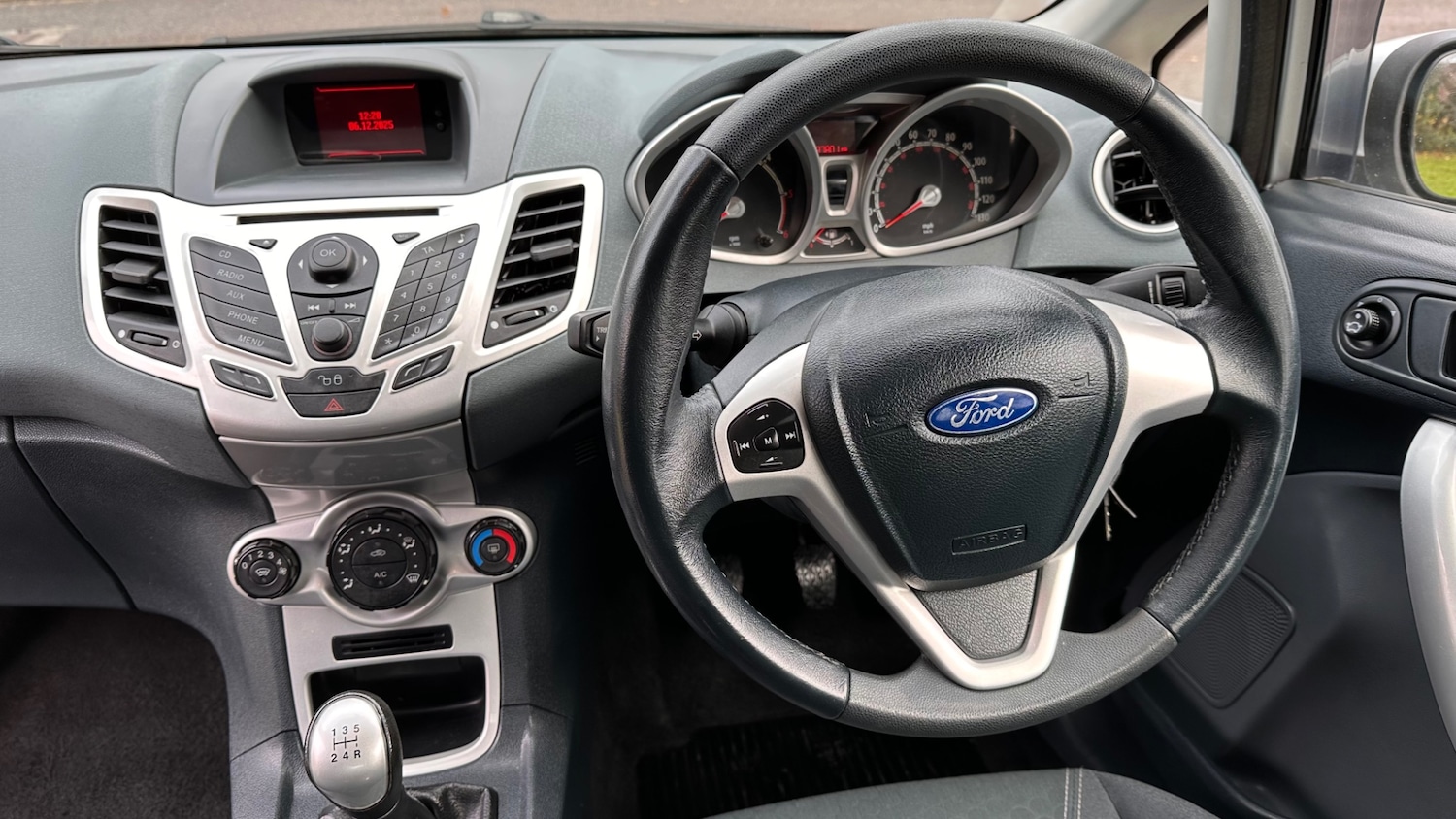 Used Ford Fiesta 2009 for sale - 77321714: Photo 17