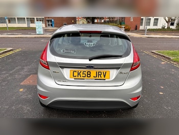 Used Ford Fiesta 2009 for sale - 77321714: Photo