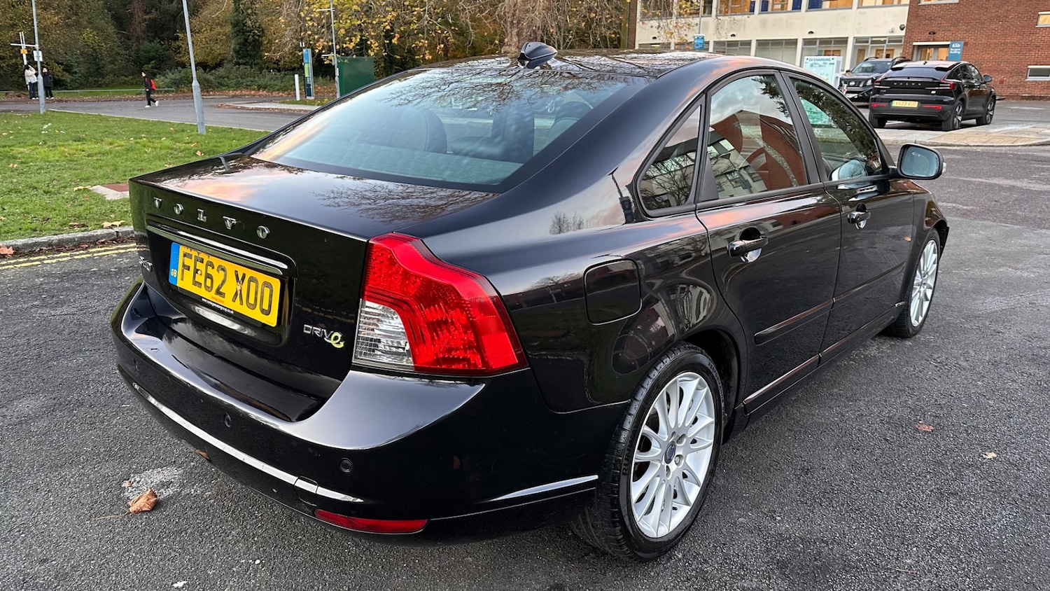 Used Volvo S40 2012 for sale - 76672948: Photo 3