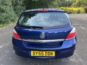 Used Vauxhall Astra 2005 for sale - 75603511: Photo