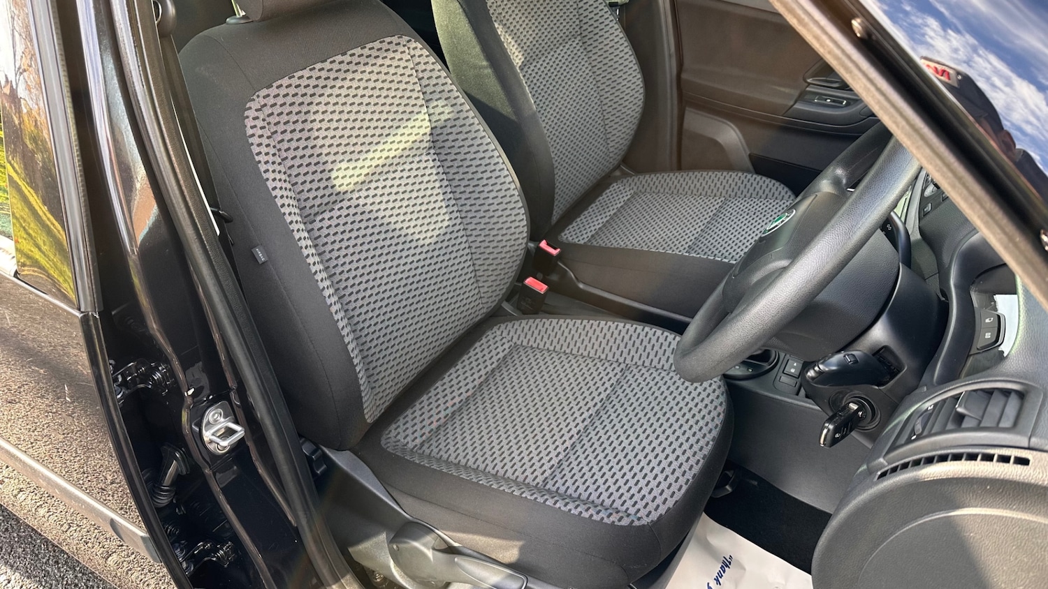 Used Skoda Roomster 2010 for sale - 76751943: Photo 27