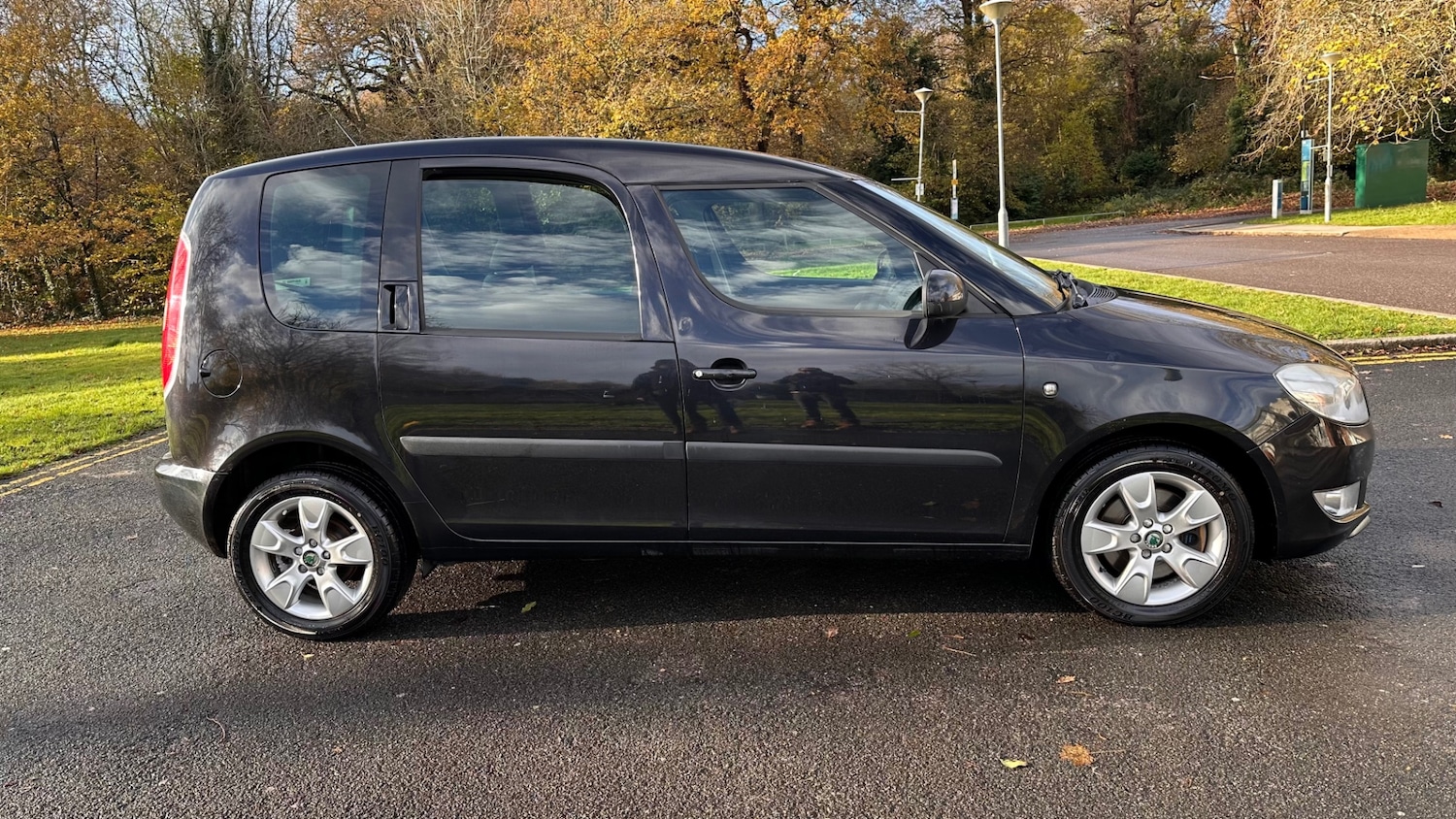 Used Skoda Roomster 2010 for sale - 76751943: Photo 3