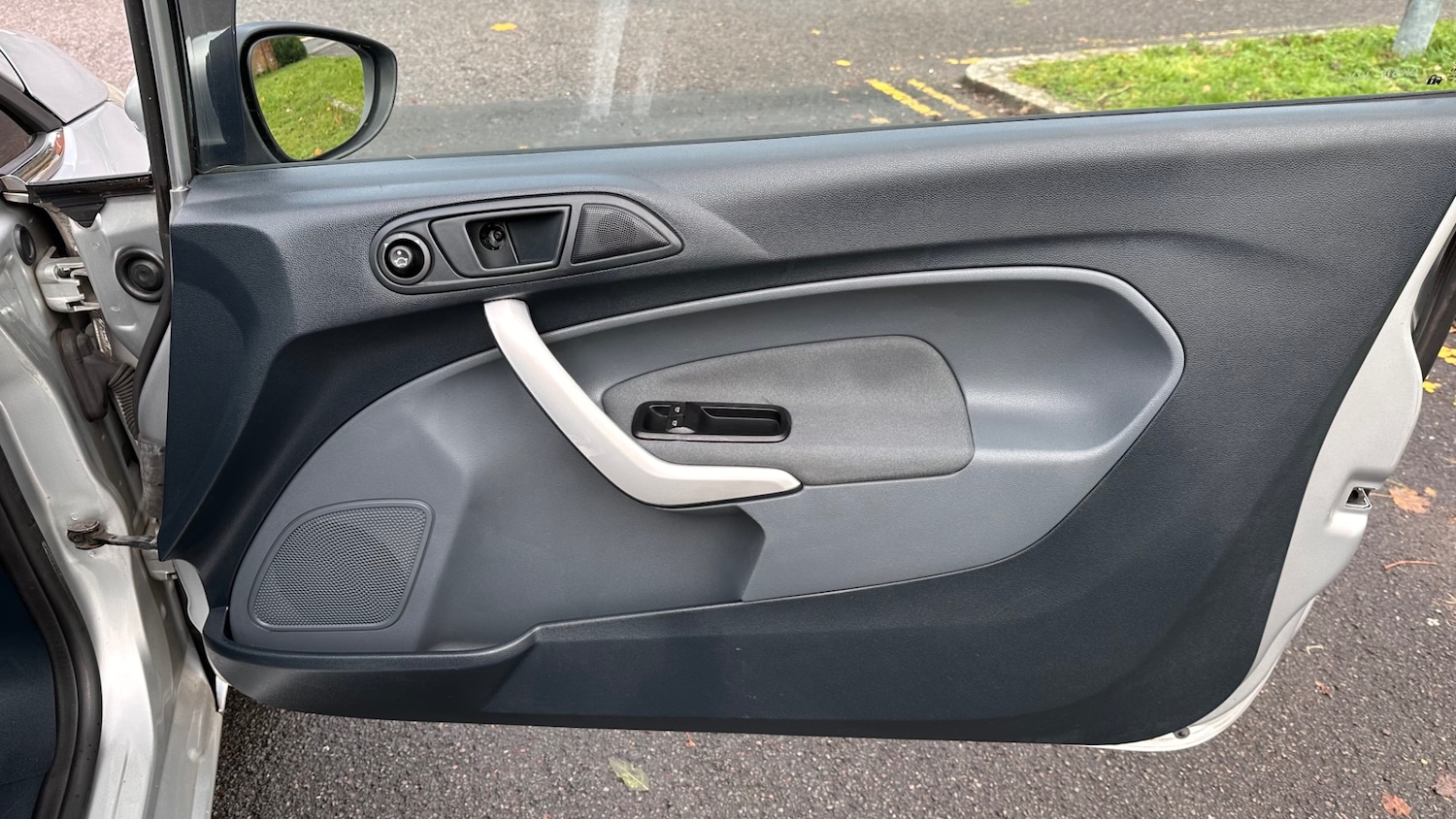 Used Ford Fiesta 2009 for sale - 77277099: Photo 10