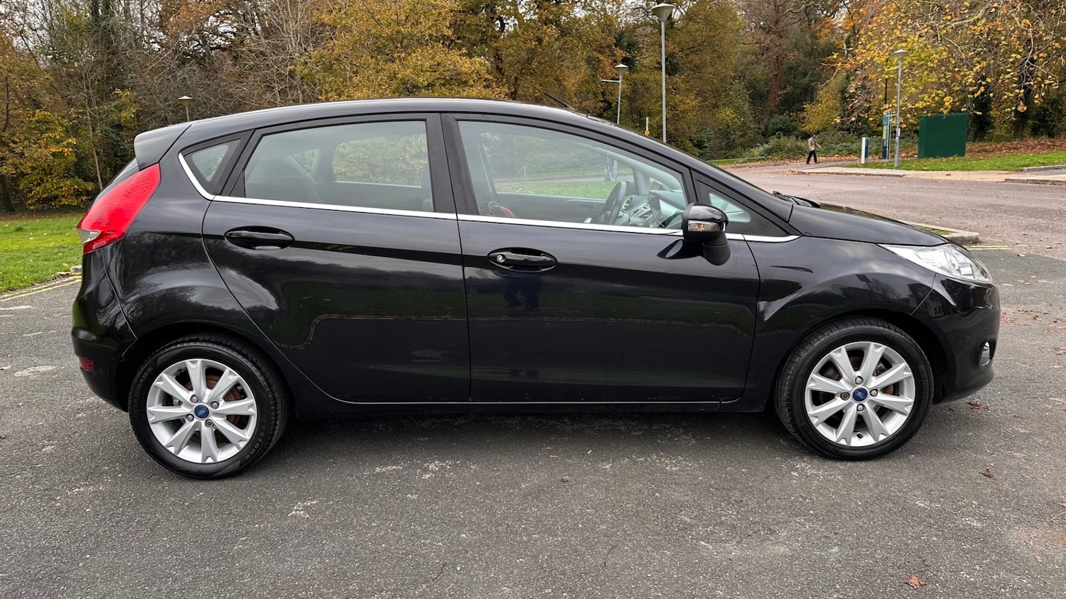 Used Ford Fiesta 2011 for sale - 76672954: Photo 6