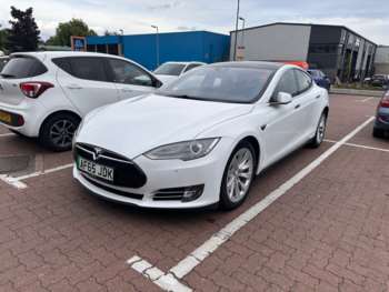 Used Tesla Model S 2015 for sale - 74919025: Photo