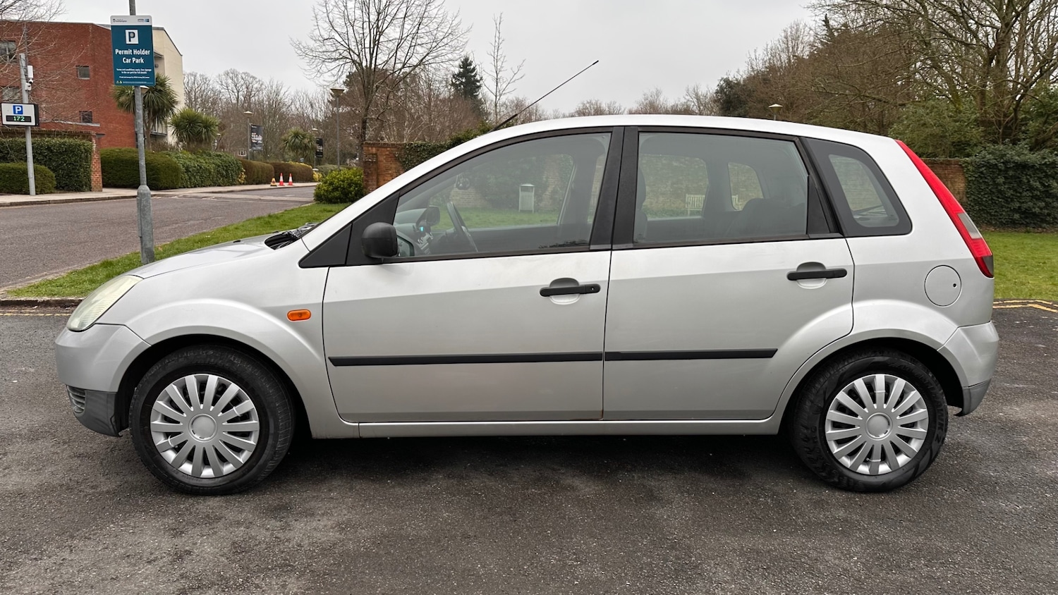 Used Ford Fiesta 2004 for sale - 77844655: Photo 6
