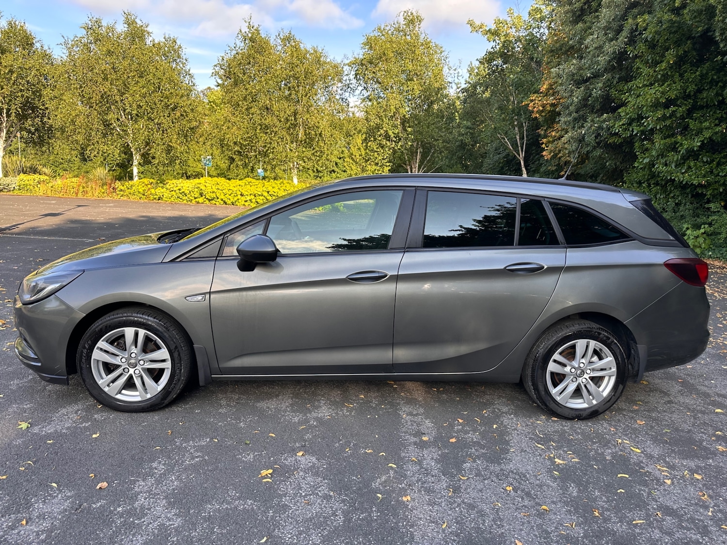 Used Vauxhall Astra 2025 for sale - 78098517: Photo 8