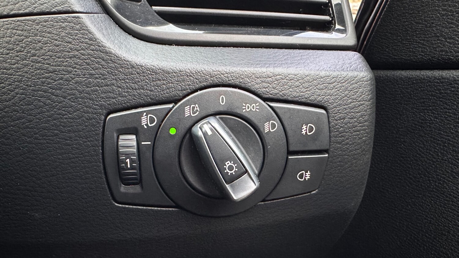 Used BMW X1 2013 for sale - 77762982: Photo 28