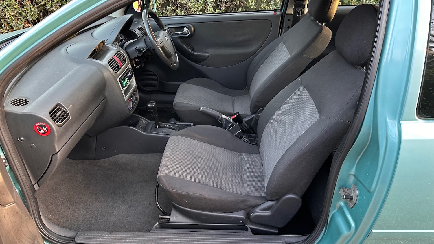 Used Vauxhall Corsa 2005 for sale - 77085366: Photo 13