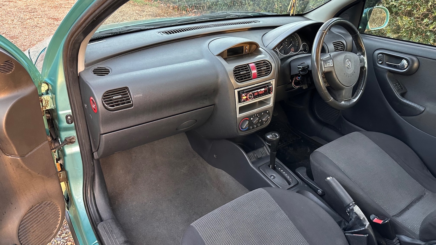 Used Vauxhall Corsa 2005 for sale - 77085366: Photo 14