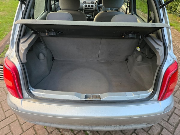 Used Nissan Micra 2000 for sale - 76238127: Photo 16