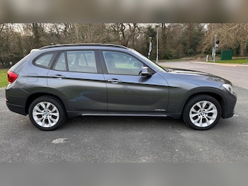 Used BMW X1 2013 for sale - 77811117: Photo