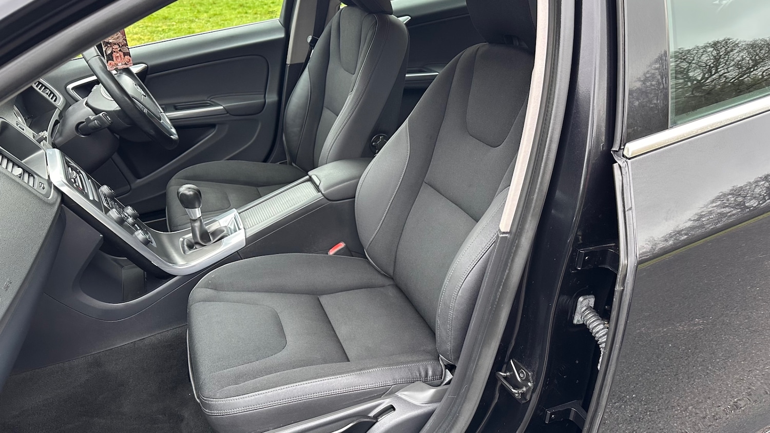 Used Volvo S60 2011 for sale - 77603780: Photo 25